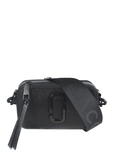 Shop Marc Jacobs Snapshot Shoulder Bag In Black