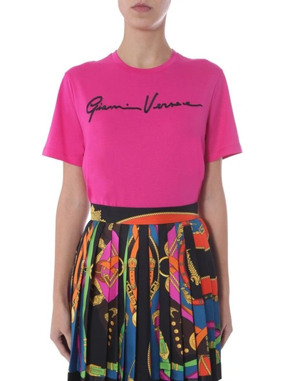 Shop Versace Women's Fuchsia Cotton T-shirt