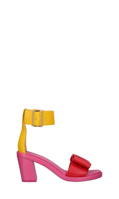Shop Comme Des Garçons Women's Fuchsia Leather Sandals