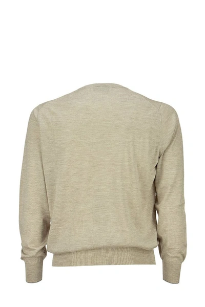 Shop Brunello Cucinelli Lightweight Cashmere And Silk Crew-neck Sweater In Sand