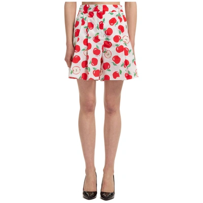 Shop Boutique Moschino Apple Print Pleated Shorts In Multi