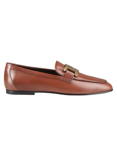 Shop Tod's Kate Logo Plaque Loafers In Brown