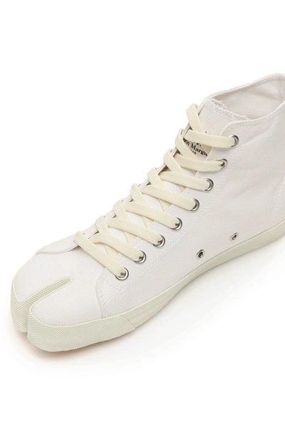 Shop Maison Margiela Tabi High In White