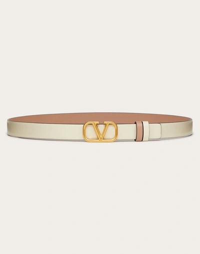 Shop Valentino Garavani Reversible Vlogo Signature Belt In Shiny Calfskin 20mm In Light Ivory/rose Cannelle
