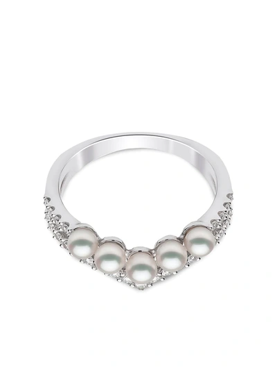 Shop Yoko London 18kt White Gold Sleek Akoya Pearl Diamond Ring In Silber