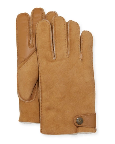 Shop Ugg Men's Side-tab Shearling-lined Gloves In Brown