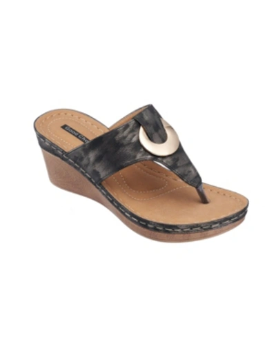 Gc Shoes Genelle Black Wedge Sandals In Black