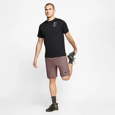Shop Nike Men's Pro Flex Vent Max Shorts In Smokey Mauve/black