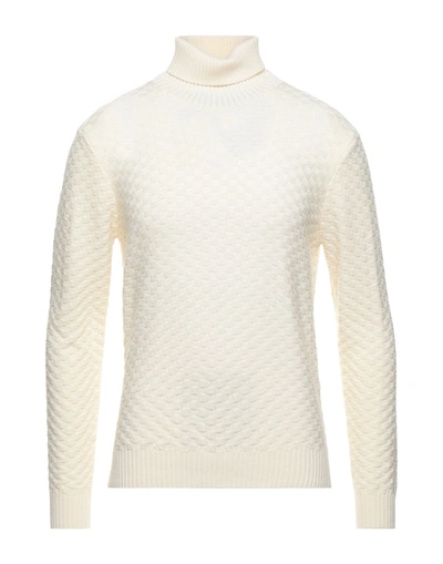 Shop Altea Turtlenecks In Ivory