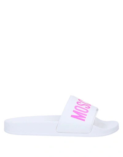 Shop Moschino Teen Sandals In White