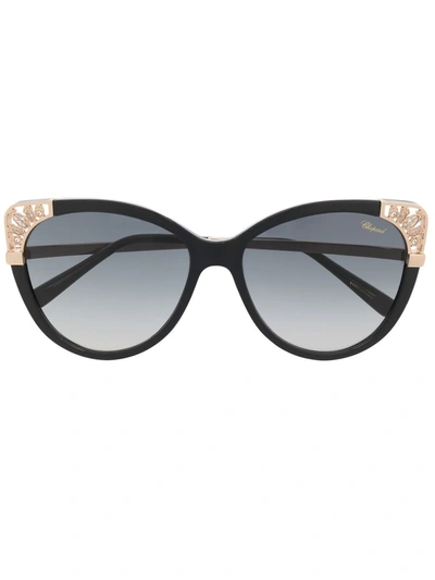 Shop Chopard Eyewear Engraved-tip Cat-eye Sunglasses In Schwarz