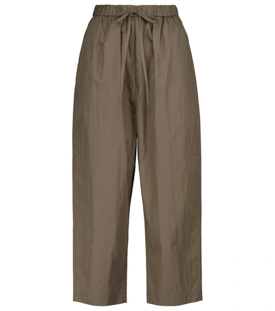 Shop Co Essentials Tton-blend Cropped Pants In 棕色