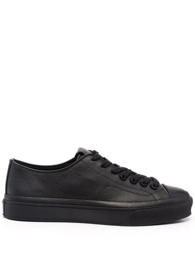 Shop Givenchy Low-top City Sneakers In Schwarz
