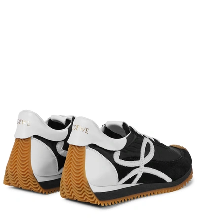Loewe Flow Mixed Leather Bicolor Runner Sneakers In Black