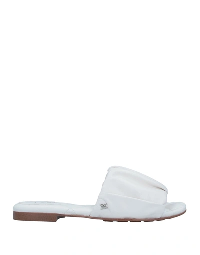 Shop Sam Edelman Woman Sandals White Size 7.5 Soft Leather