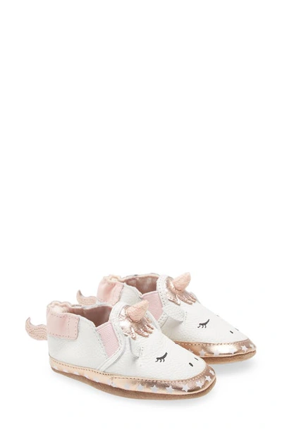 Robeezr Evie Crib Shoe In White