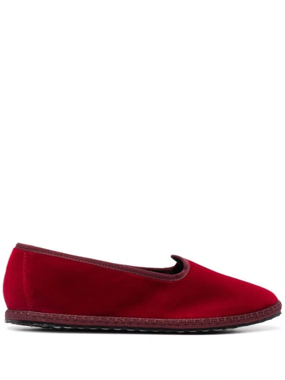 Shop Vibi Venezia Grosgrain-trimmed Velvet Loafers In Rot