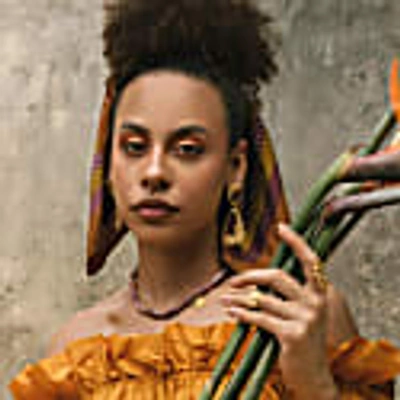 Mamba Pandora Melting Golden Earrings In Golden