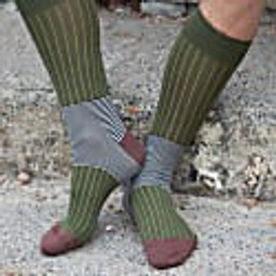 Peper Harow - Made In England Green Sage Oxford Stripe Men's Socks In Men's