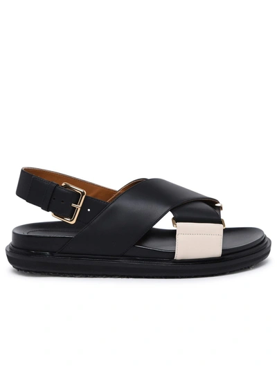 Shop Marni White And Black Fussbett Sandals