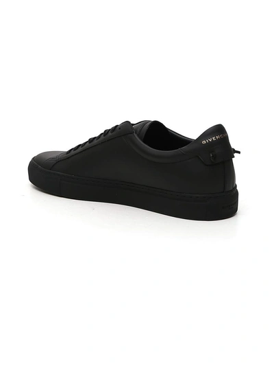 Shop Givenchy Urban Street Low In Black