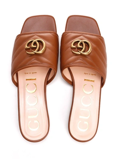 Shop Gucci Double G Quilted Sandals In Beige