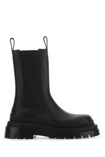 Shop Bottega Veneta Tire Chelsea Boots In Black