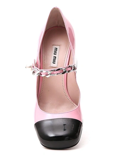 Shop Miu Miu Chain Strap Pumps In Pink