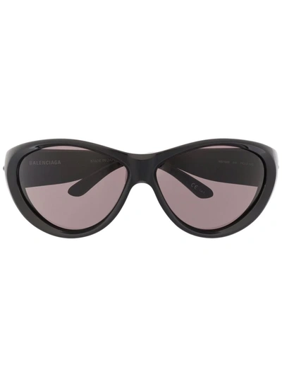 Shop Balenciaga Bb0158s Wraparound-frame Sunglasses In Schwarz