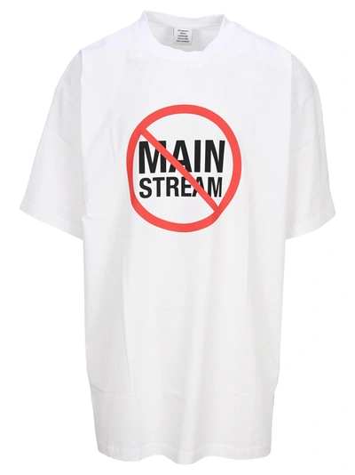 Shop Vetements Mainstream T-shirt In White