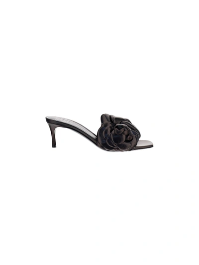 Shop Valentino Atelier Sandals In Nero