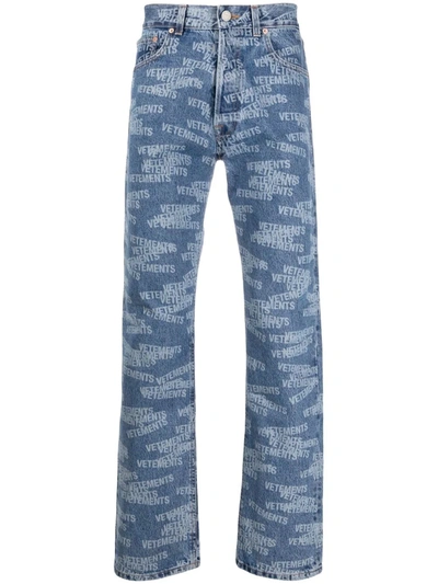 Shop Vetements Logo-print Straight-leg Jeans In Blau