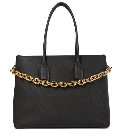 Shop Bottega Veneta Chain Leather Tote In 黑色