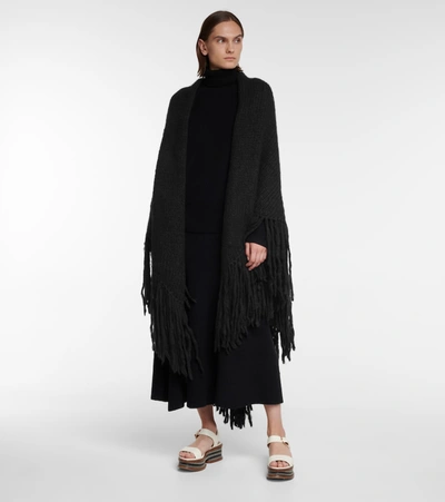 Shop Gabriela Hearst Lauren Cashmere Scarf In Black