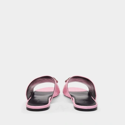 Shop Balenciaga Oval Bb F05 Sandals In Pink