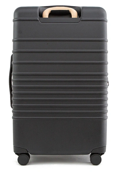 Beis 21-inch Rolling Spinner Suitcase In Black