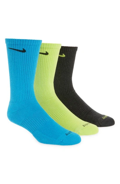 Shop Nike Dry 3-pack Everyday Plus Cushion Crew Training Socks In Cyber/laser Blue/black Heather