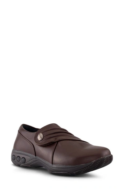 Shop Therafit Elle Sneaker In Brown Leather