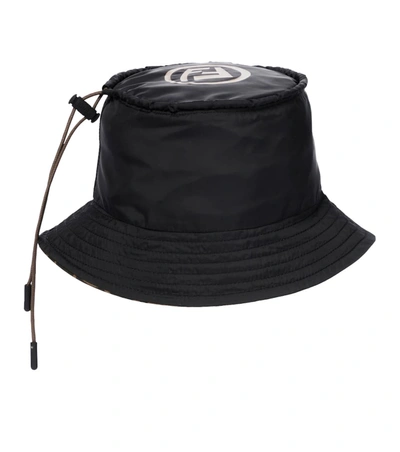 Shop Fendi Ff Logo Reversible Bucket Hat In 黑色