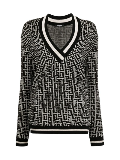 Shop Balmain Monogram Jacquard Sweater In Gfe Ivorie Noir