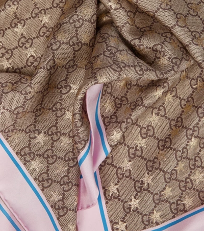 Shop Gucci Gg Silk Scarf In 米色