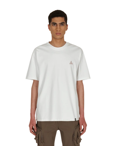 Shop Nike Lbr T-shirt In Summit White