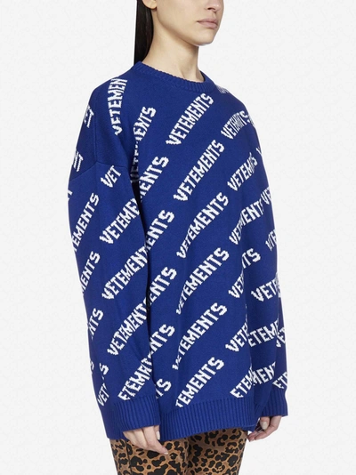 Shop Vetements All-over Logo Cotton And Cashmere Sweater In Royal Blue - White