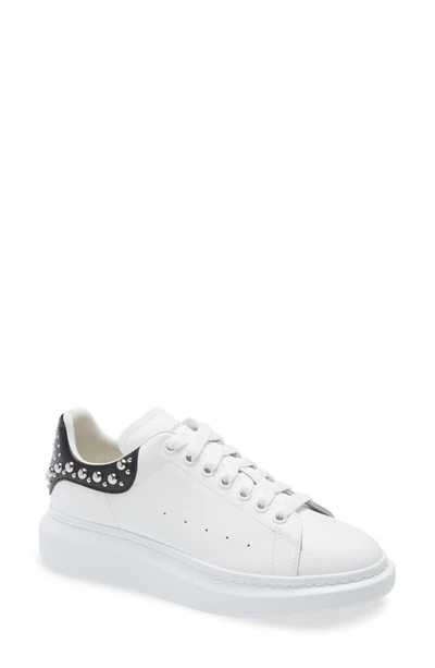 Shop Alexander Mcqueen Oversize Sneaker In White/ Black/ Silver