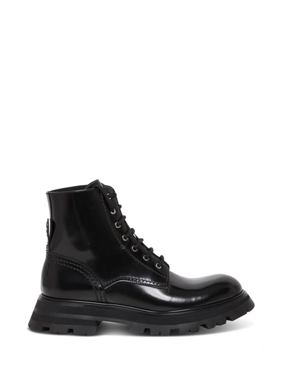 Shop Alexander Mcqueen Wander Leather Ankle Boots In Black