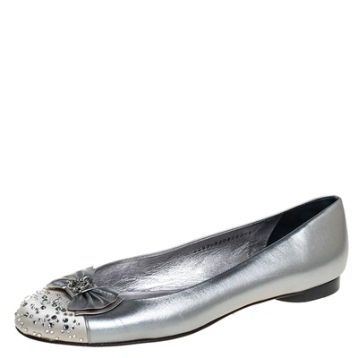 Pre-owned Gina Metallic Silver Leather And Satin Crystal Embellished Cap Toe Bow Ballet Flats Size 42