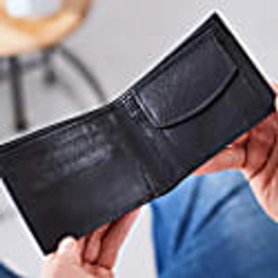 Vida Vida Classic Black Leather Wallet With Coin Pocket In Leather