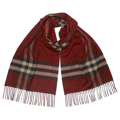 Shop Burberry The Classic Check Cashmere Scarf In Red