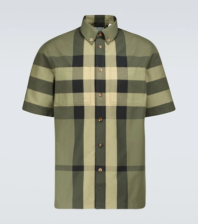 Shop Burberry Travis Overshirt In Green