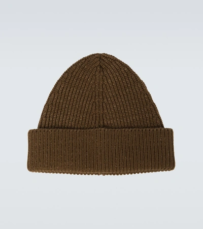 Shop Maison Margiela Ribbed Knitted Beanie In Green
